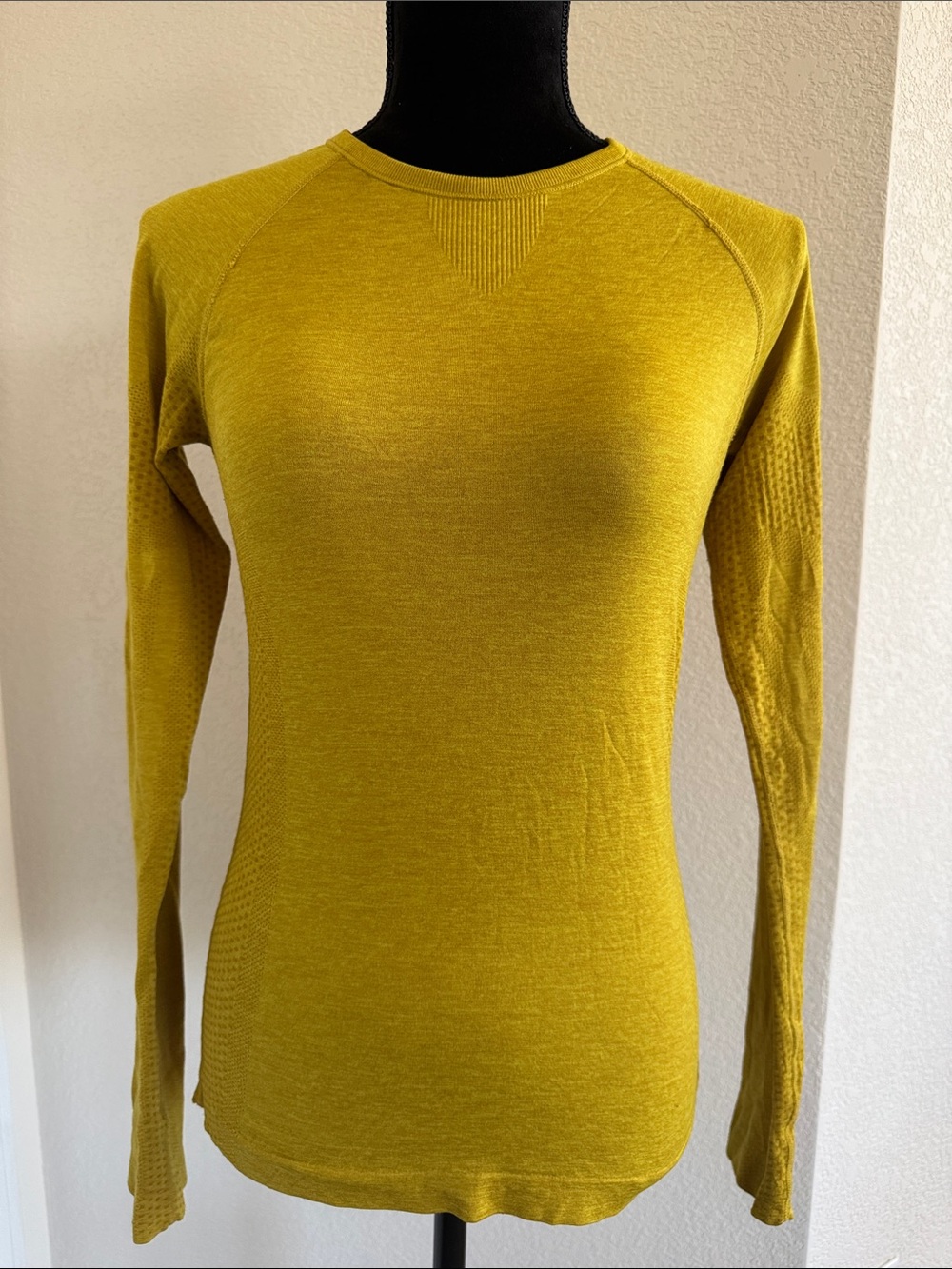 FIGS Light Gold Womens Salta Underscrub Size XS